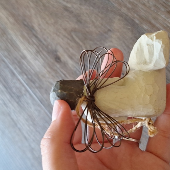 Willow Tree 1999 Angel Of Protection Ornament - Picture 4 of 5